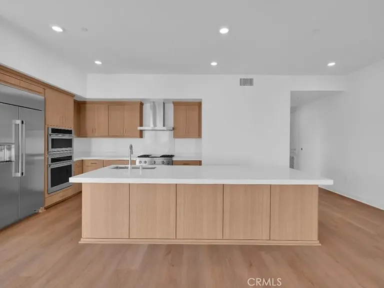 3614 Rivington — Photo 4
