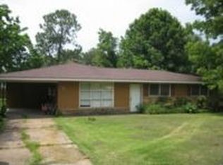 909 NW 5th St, Walnut Ridge, AR 72476