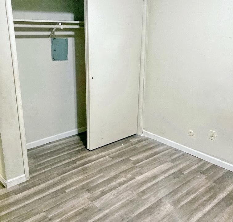 1st image of 661 Hampshire Ave #2