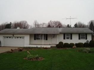 1217 Morrow Rd, Kent, OH 44240