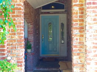 2771 Bradshaw Rd, Sacramento, CA 95827