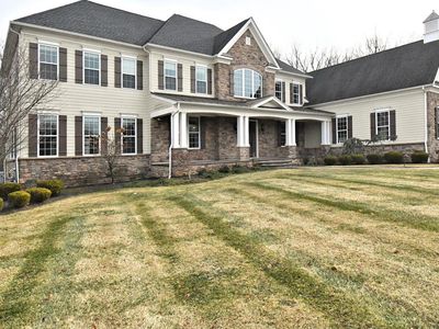 19 Goldney Dr, Newtown, PA, 18940