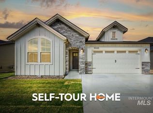 3508 S Cedarhurst Dr, Meridian, ID 83642