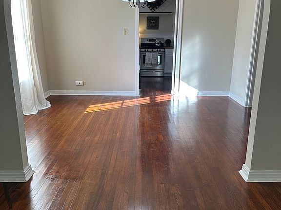 5th image of 147 Thomas Jefferson Dr