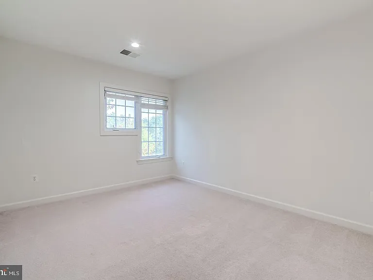24909 Pinebrook Rd — Photo 22