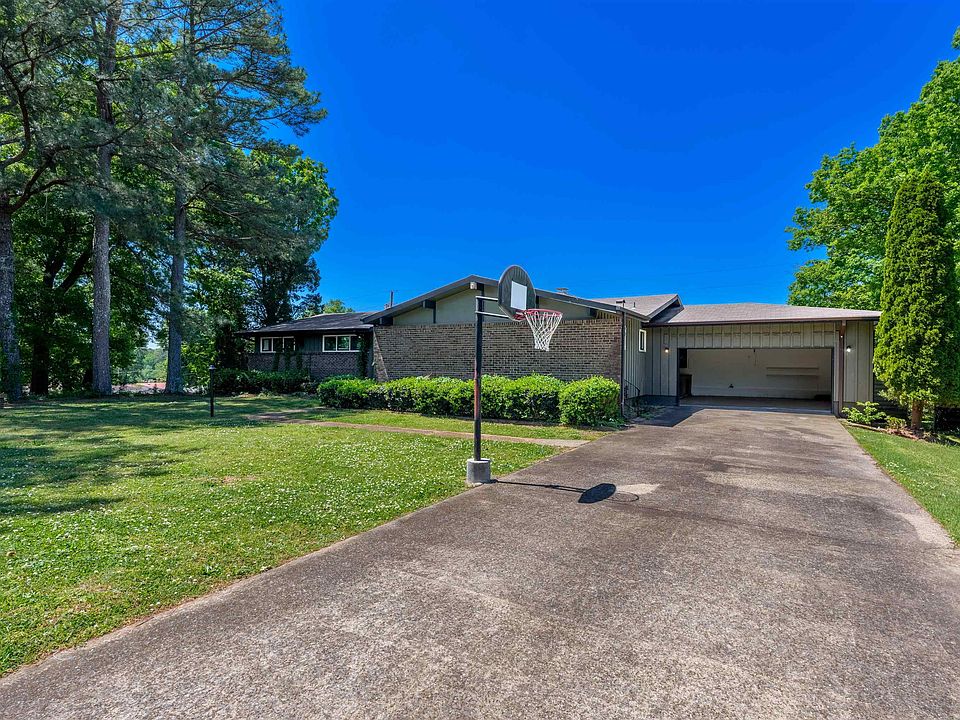 1st image of 2215 Haviland Dr