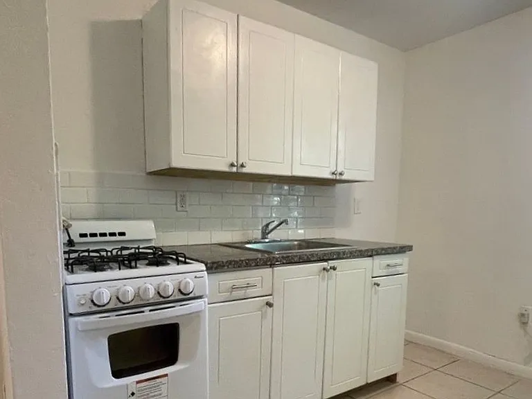 2238 Fillmore St — Photo 4