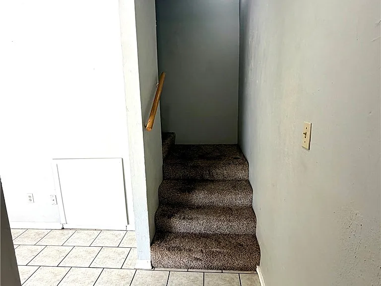 2406 Blanco Dr #D — Photo 23