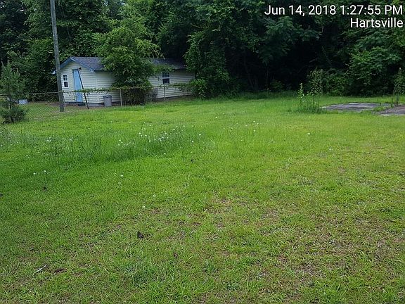 2nd image of 1613 Shaw Dr