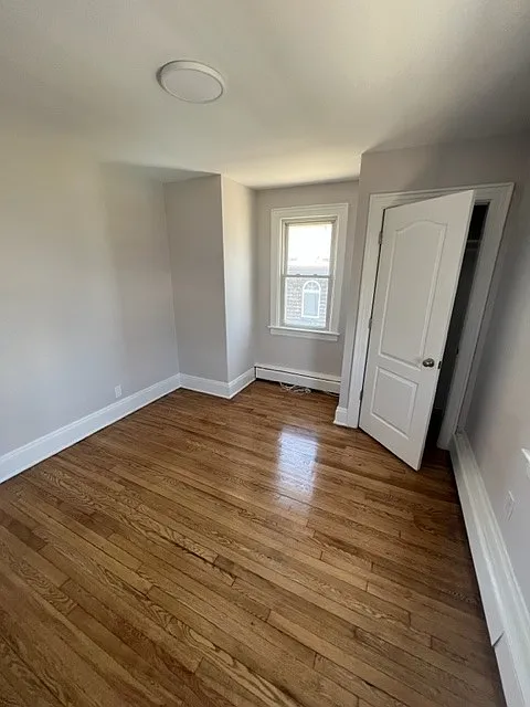 2 bed, 700 sqft, $2,850 — Photo 4