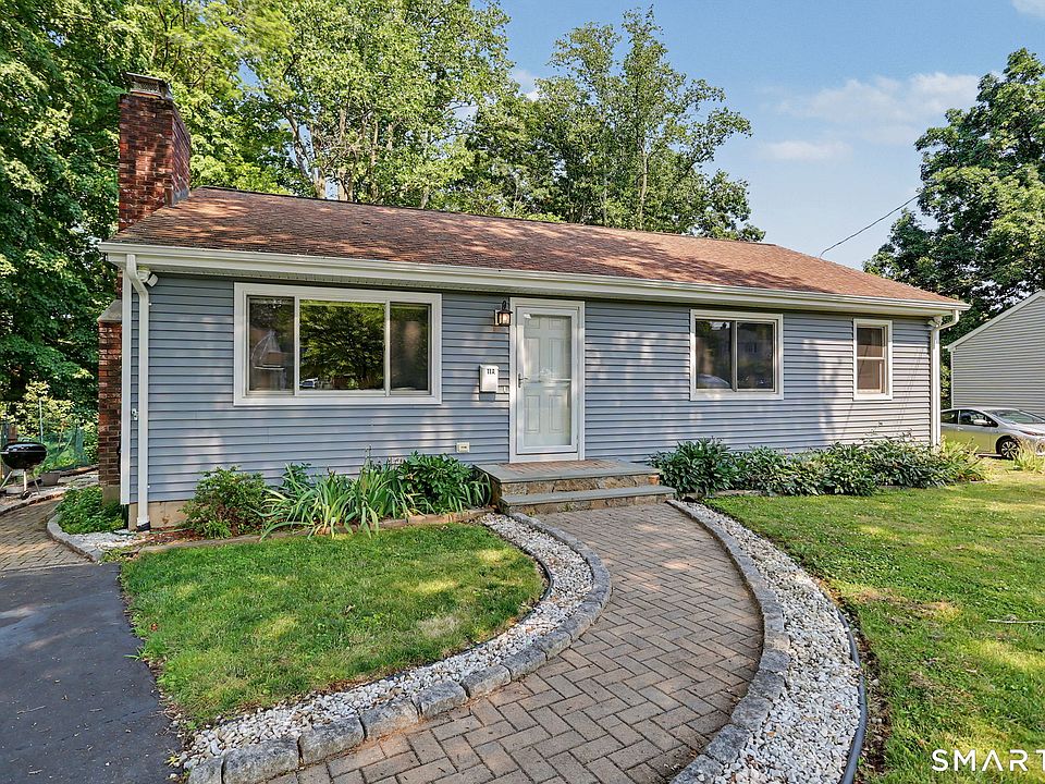 1st image of 11 A Greenlawn Drive