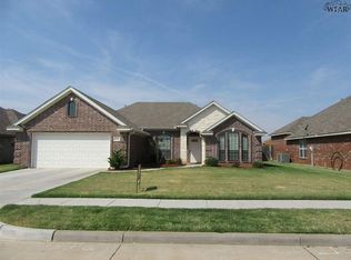 5006 Southfork Dr, Wichita Falls, TX 76310