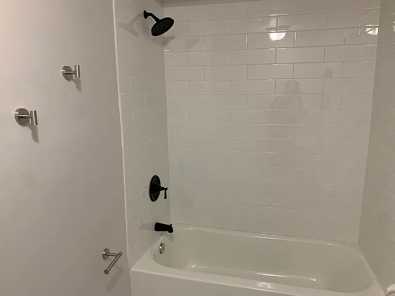 187 S Allen St #3-7 — Photo 5