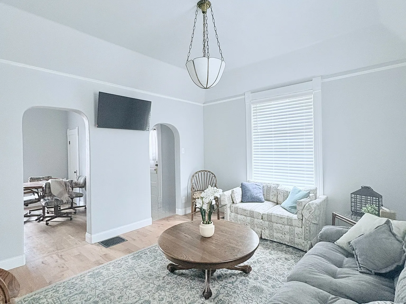 4 bed, 1800 sqft, $2,000 — Photo 2