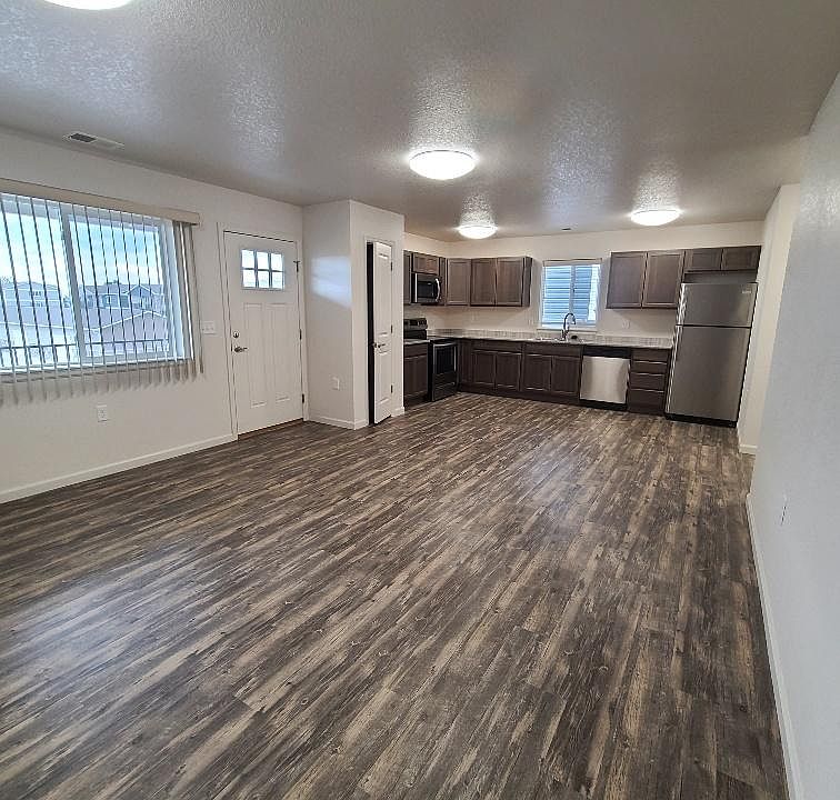 3525 Storey Blvd Cheyenne, WY, 82009 Apartments for Rent Zillow