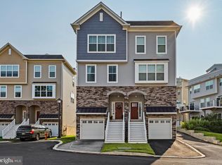 6707 Cinnaminson Ct, Philadelphia, PA 19128