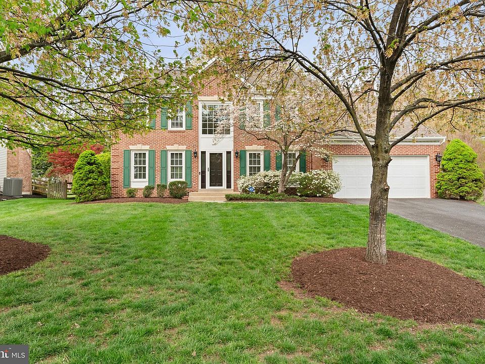 1st image of 6474 Gristmill Square Ln