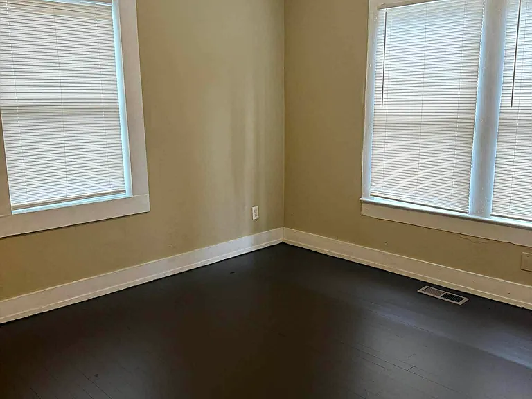 2339 20th Place Ensley #B — Photo 11