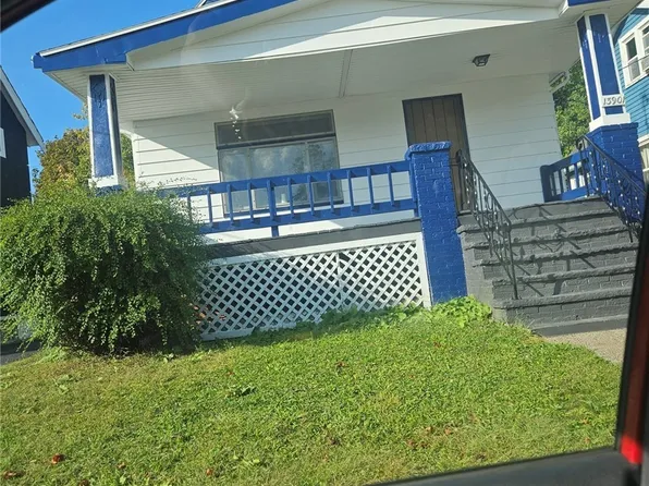 13901 Chapelside Ave, Cleveland, OH 44120