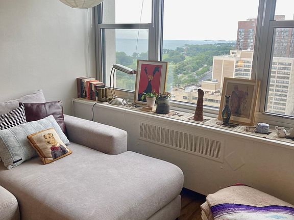 5th image of 4250 N Marine Dr APT 2112