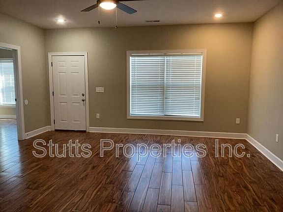 2nd image of 145 Bruin Pl Unit 125