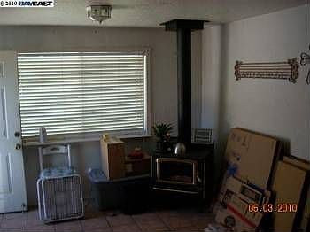 5th image of 205 Orchard Ave