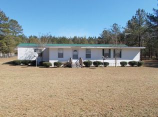 301 Hales Landing Rd, Bainbridge, GA 39817