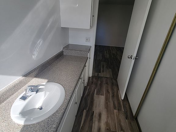 4th image of 11259 Morrison St APT 2