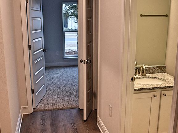 3rd image of 108 Dusky Way