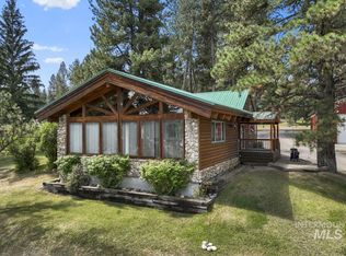 739 S Main St, Cascade, ID 83611