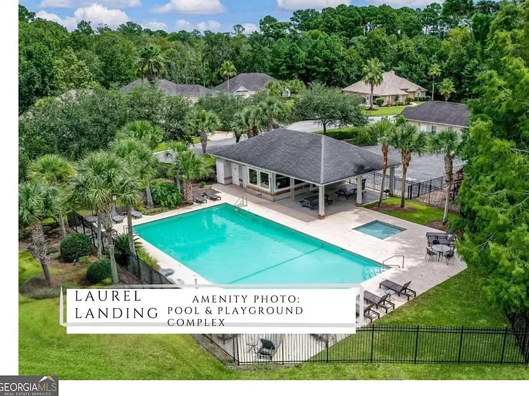 233 Austin Ryan Dr — Photo 38