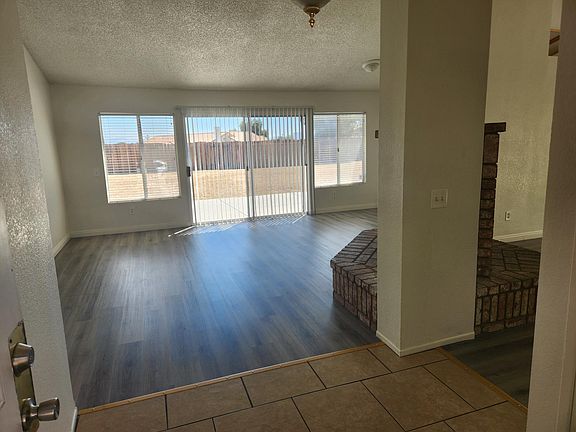 4th image of 13275 Wrangler Ln