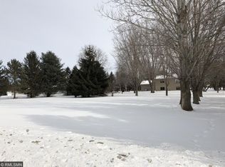 Xxx Creekside Xing, Stillwater, MN 55082