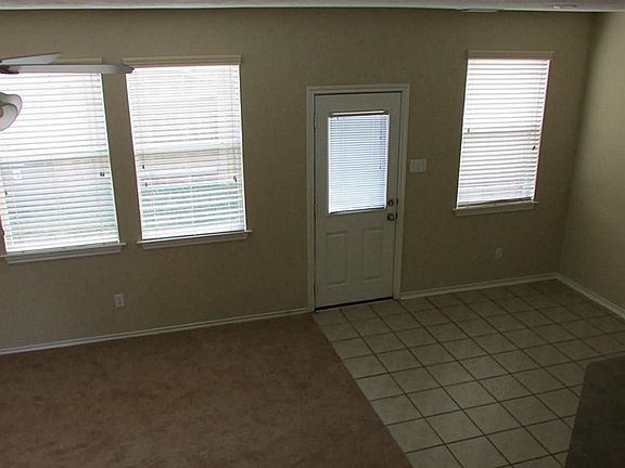 4th image of 174 N Burberry Park Cir