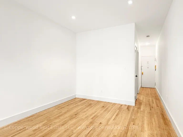 430 E 89th St #3C — Photo 4