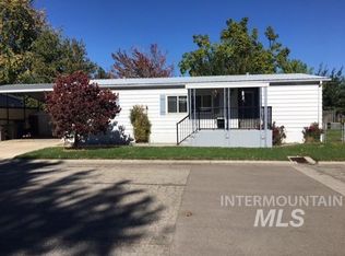 7156 Garden Glen Ln, Garden City, ID 83714