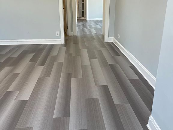 3rd image of 5224 N Christiana Ave #2