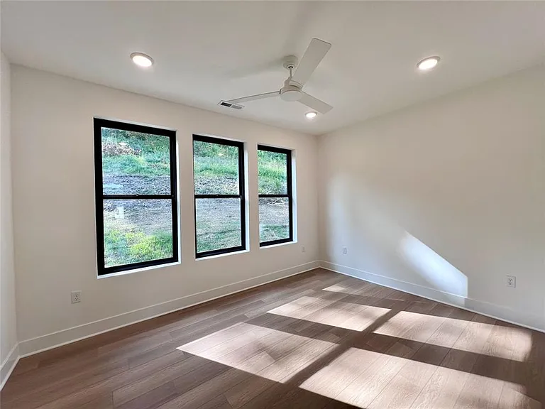 Bricktop 36 Townhomes - BRAND NEW — Photo 21