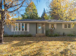 2803 Walnut St, Grand Forks, ND 58201