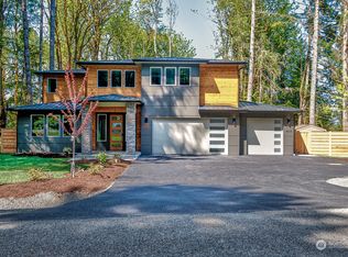 4914 Sunset Dr NW, Olympia, WA