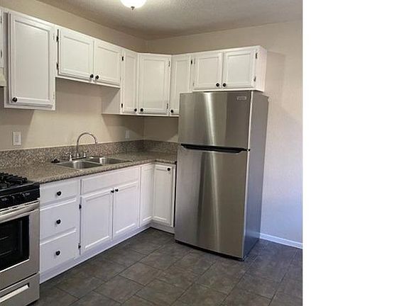 5th image of 3937 Gibraltar Ave #5