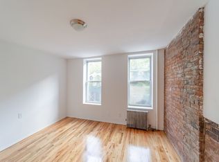 120 E 7th St #4AB, New York, NY 10009