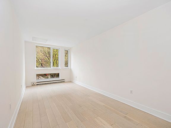 3rd image of 306 W 142nd St APT 3D