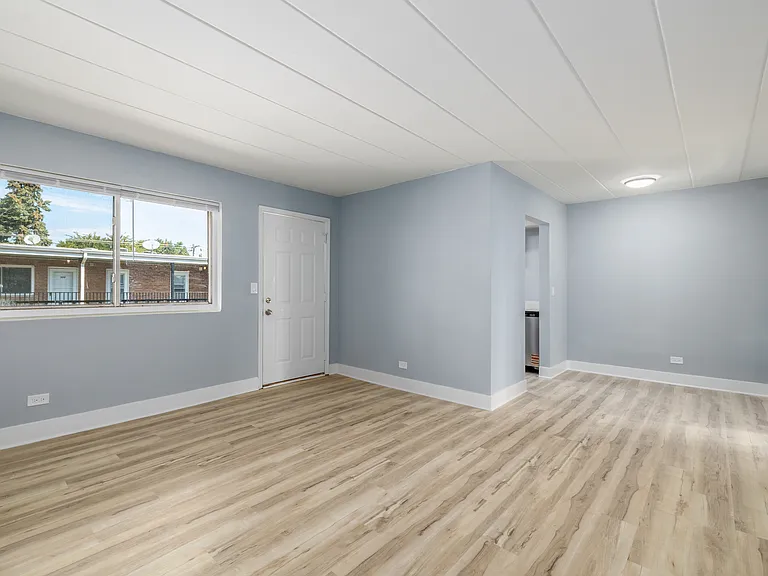 306 Wilson Ave #G — Photo 4