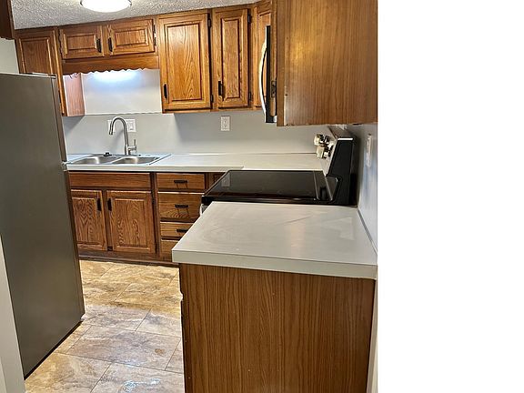 3rd image of 120 S 38th Ave APT 15