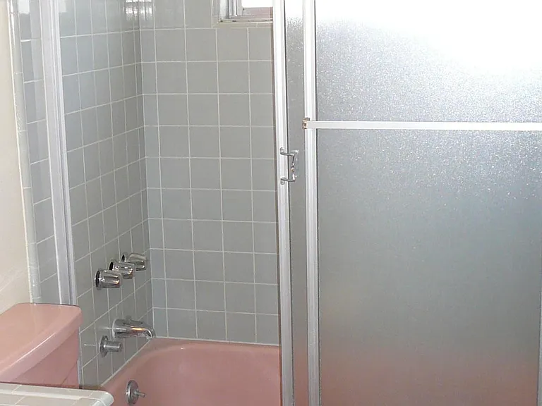 11854 Manor Dr — Photo 13