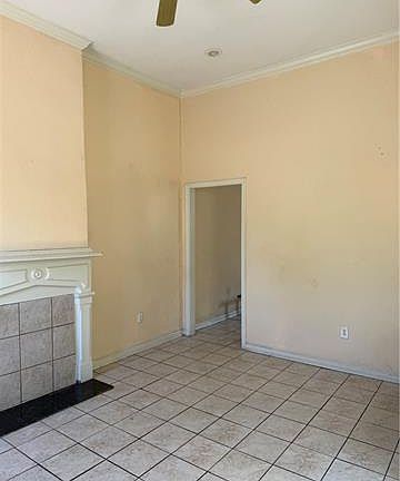 3rd image of 2723 Orleans Ave