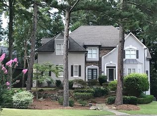 3297 Ashburton Chase NE, Roswell, GA 30075