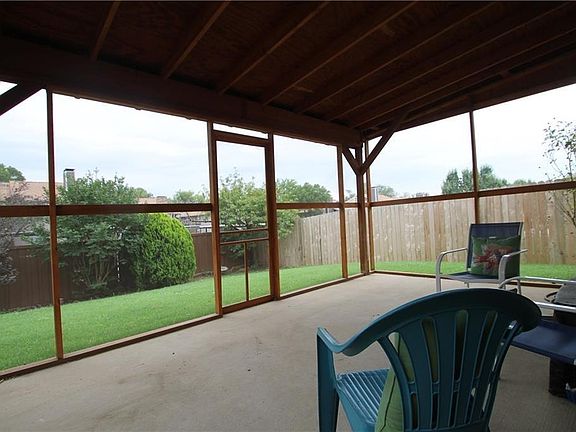 2nd image of 1728 Timber Glen Dr