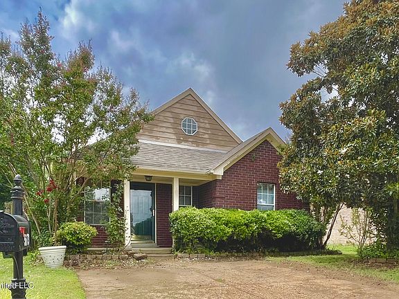 2nd image of 5673 Kayla Dr